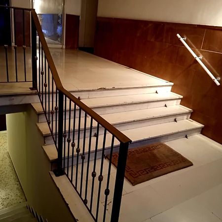Vestige Basement Apartment Athens Exterior photo